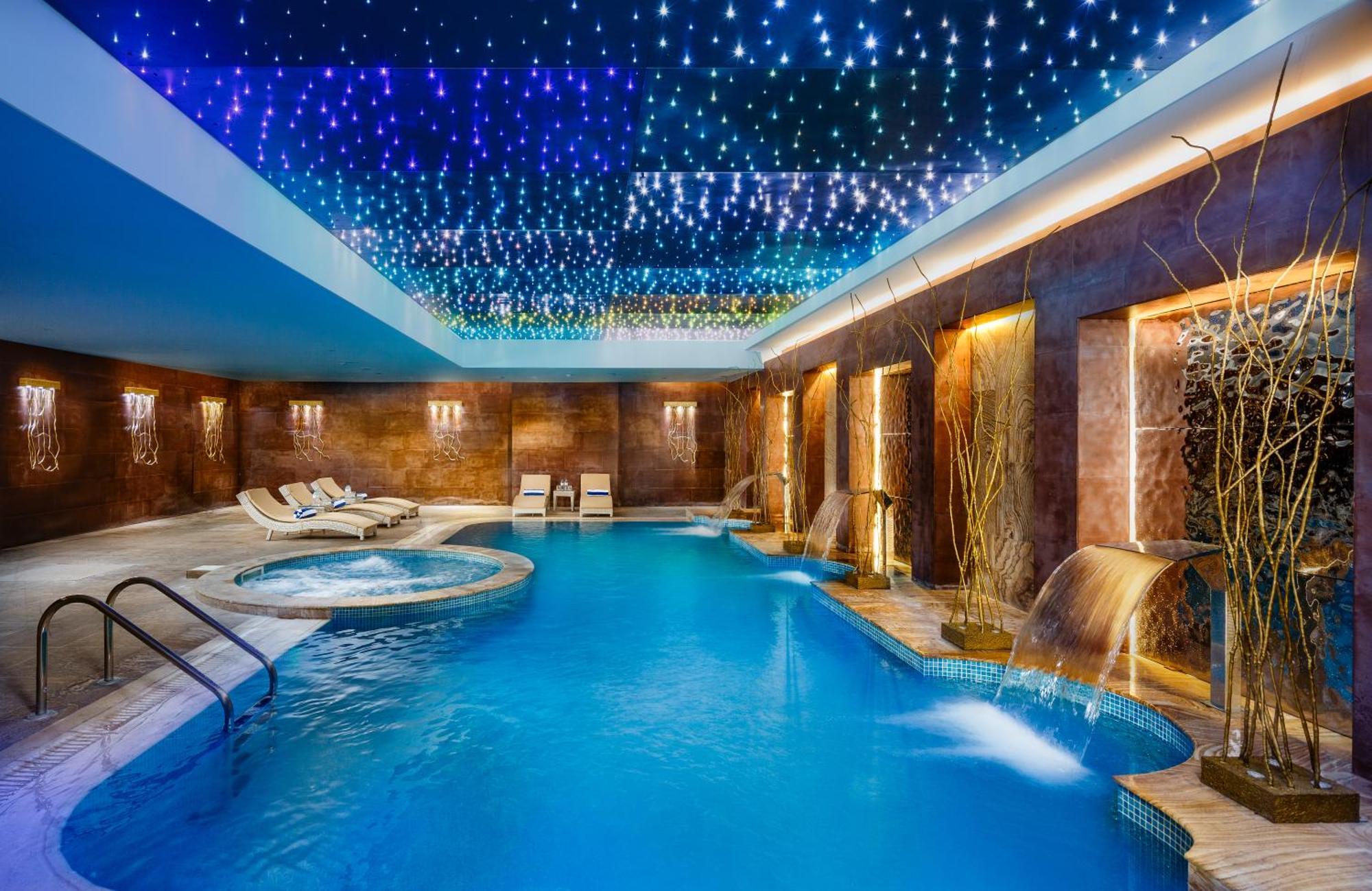 Millennium Place Доха Екстер'єр фото Spa at the hotel
