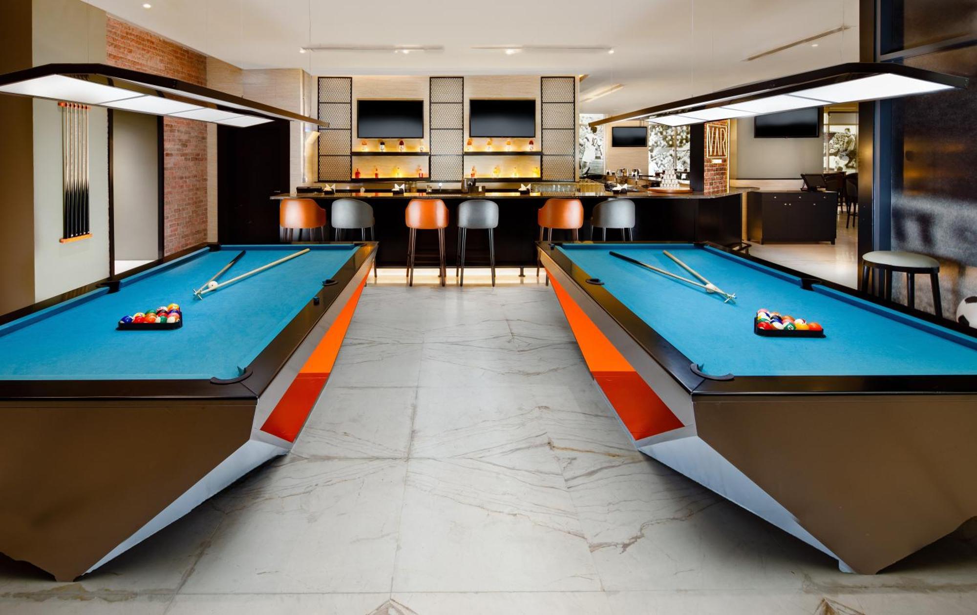 Millennium Place Доха Екстер'єр фото The Billiard Room