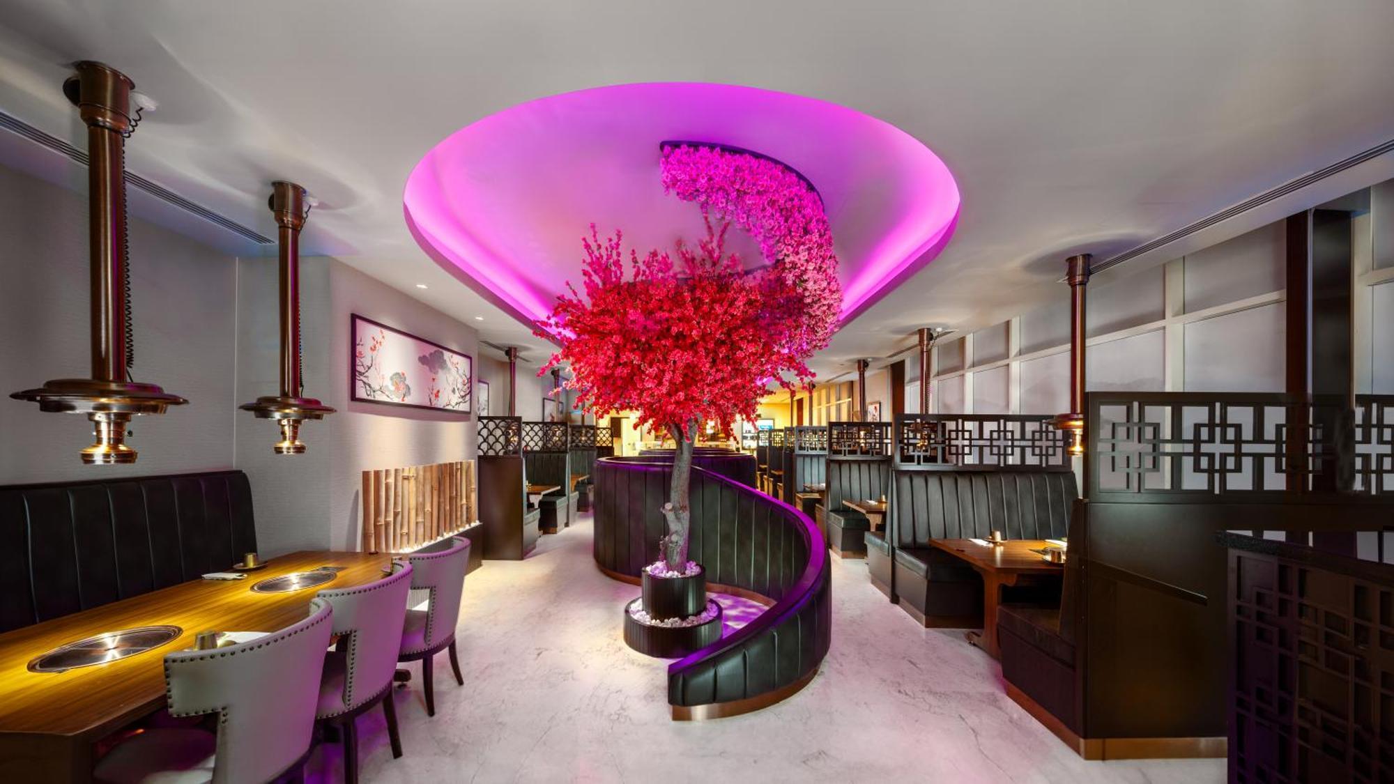 Millennium Place Доха Екстер'єр фото Interior of Buddha Bar London