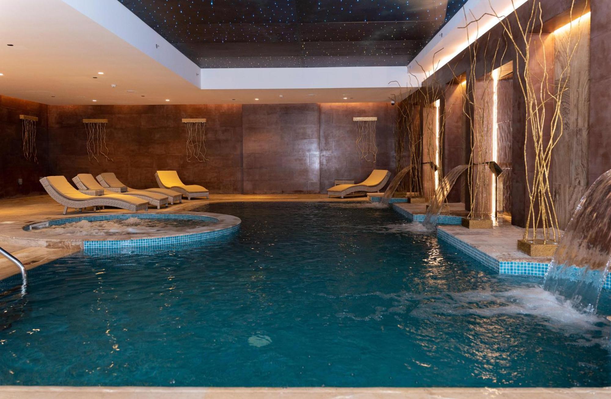 Millennium Place Доха Екстер'єр фото Spa at the hotel