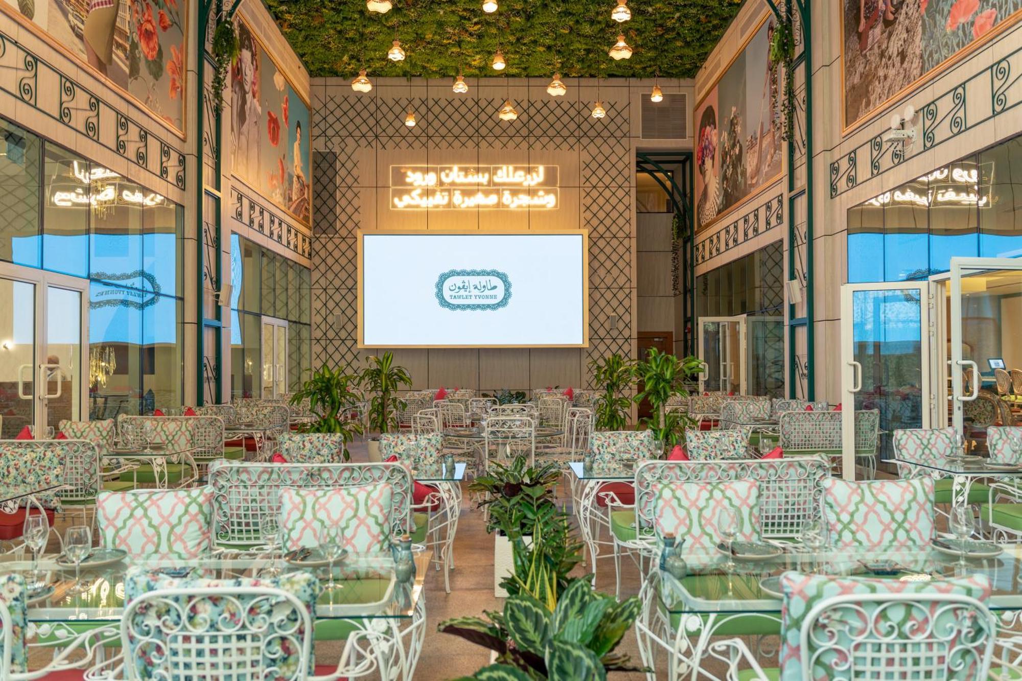 Millennium Place Доха Екстер'єр фото Interior of the restaurant